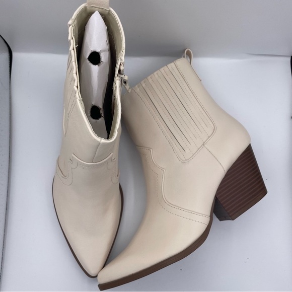 Pink Lily pointed toe western booties women Size 8.5 - Picture 13 of 16